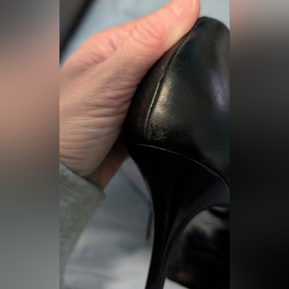 YSL Yves Saint Laurent Black Ankle Boots With Original Box - Picture 10 of 16